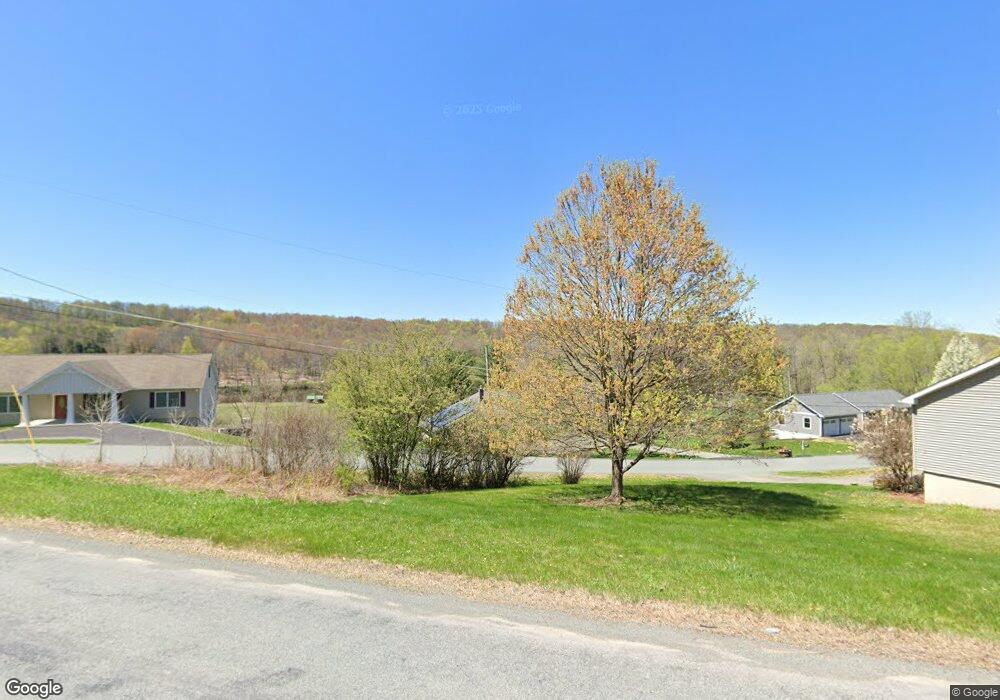 98 Beechnut Rd, Honesdale, PA 18431 - photo 1