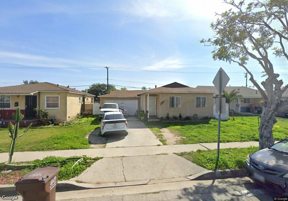 914 W 138th St, Compton, CA 90222 - photo 1