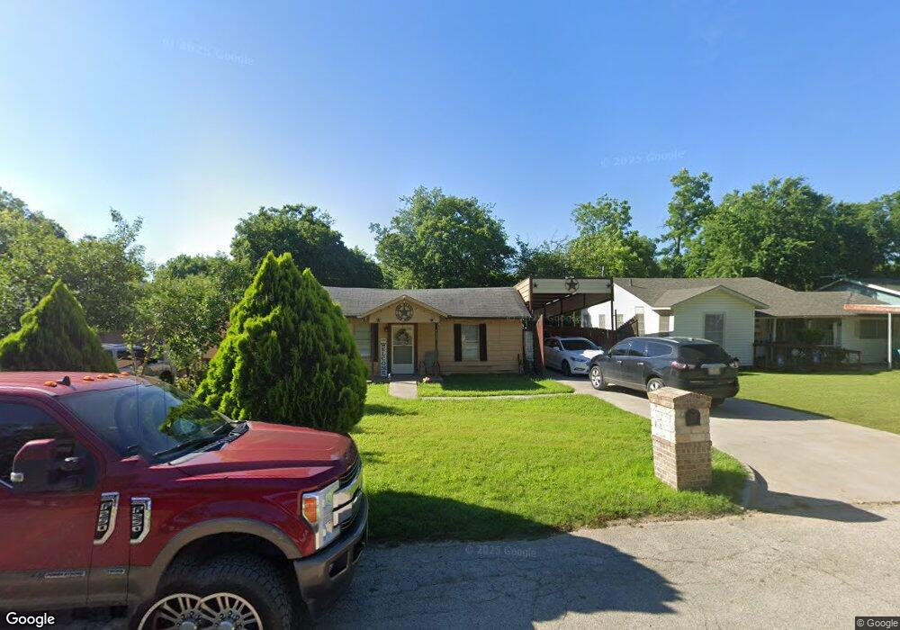 429 Bales St, Cleburne, TX 76033 - photo 1