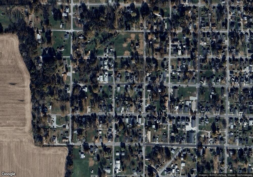 717 W 5th St, Bicknell, IN 47512 - photo 1