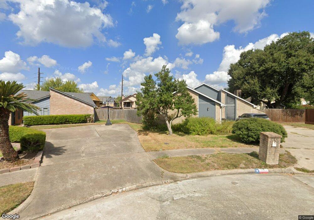8622 Chestnut Forest Dr, Houston, TX 77088 - photo 1