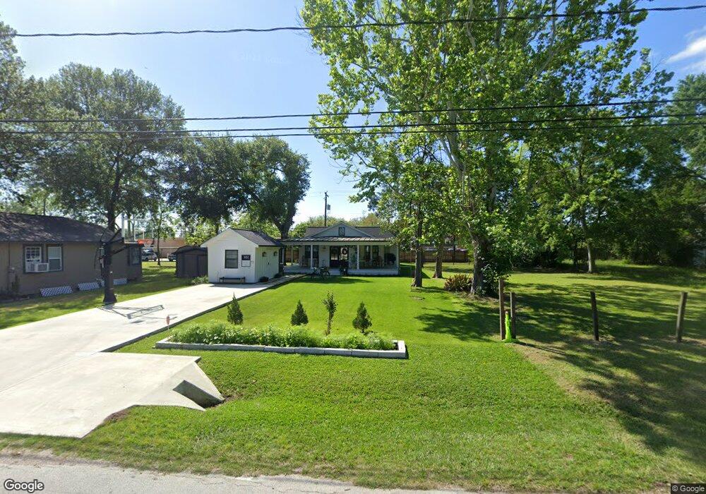 509 Mason St, Tomball, TX 77375 - photo 1