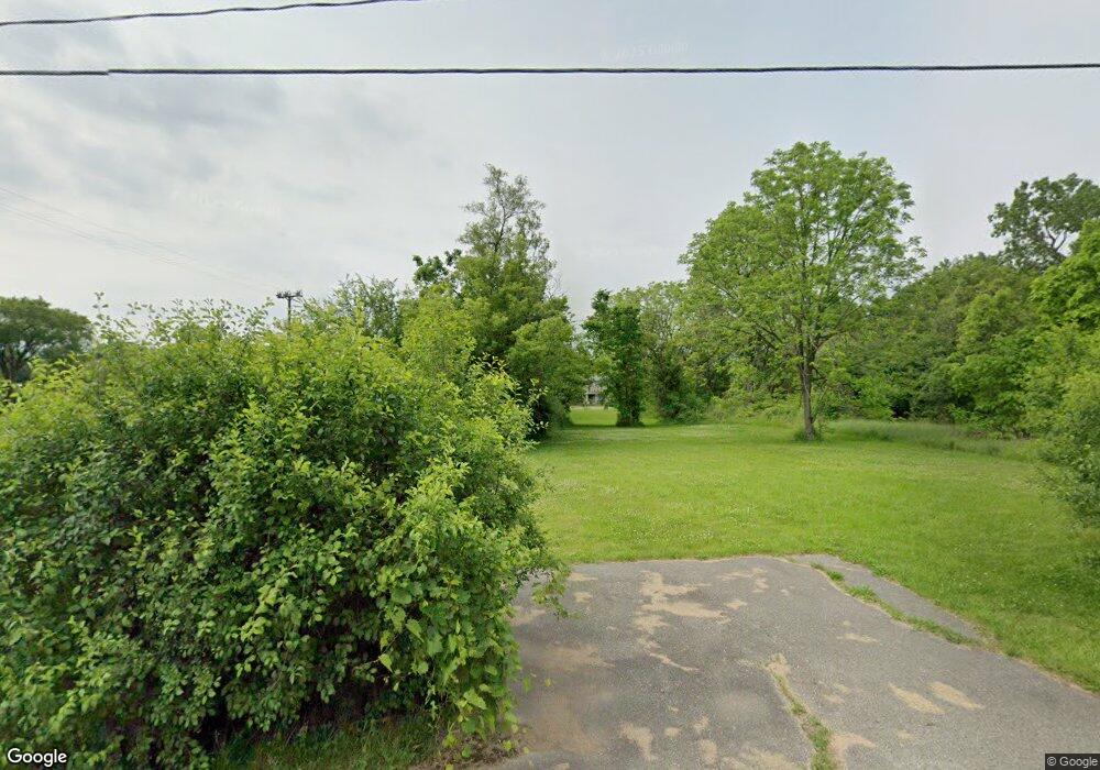 1096 E Humphrey Ave, Flint, MI 48505 - photo 1