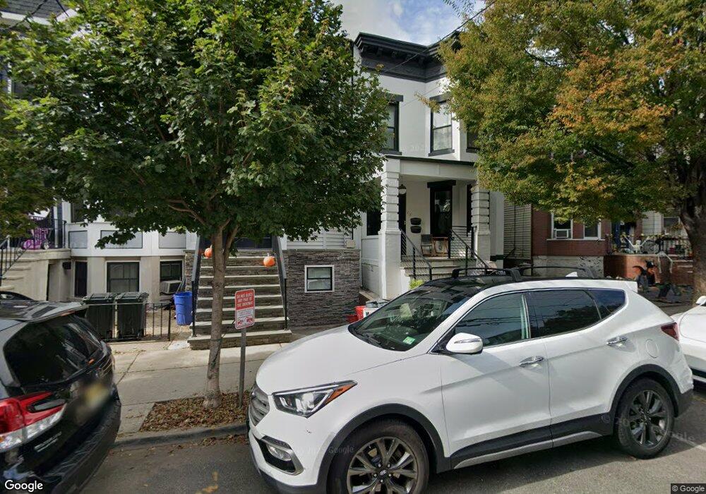 79 Hauxhurst Ave unit 2nd floor, Weehawken, NJ 07086 - photo 1