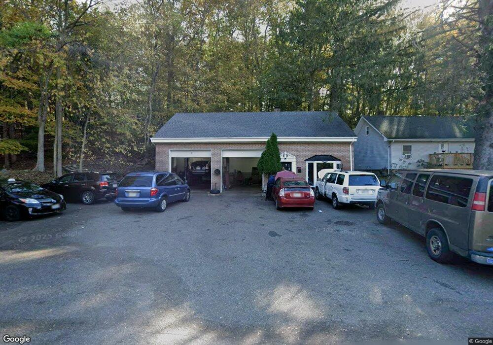 591 Saddle River Rd, Airmont, NY 10952 - photo 1