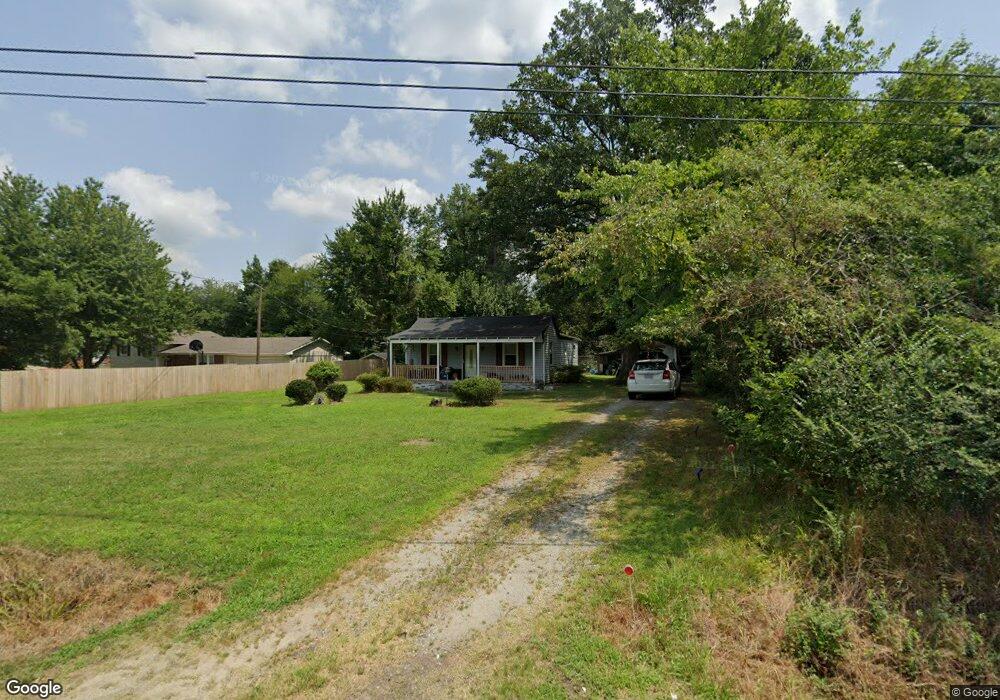 5815 Riverdale Dr, Jamestown, NC 27282 - photo 1