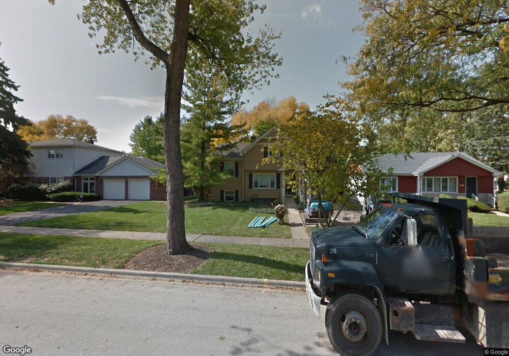 114 S Poplar Ave, Elmhurst, IL 60126 - photo 1