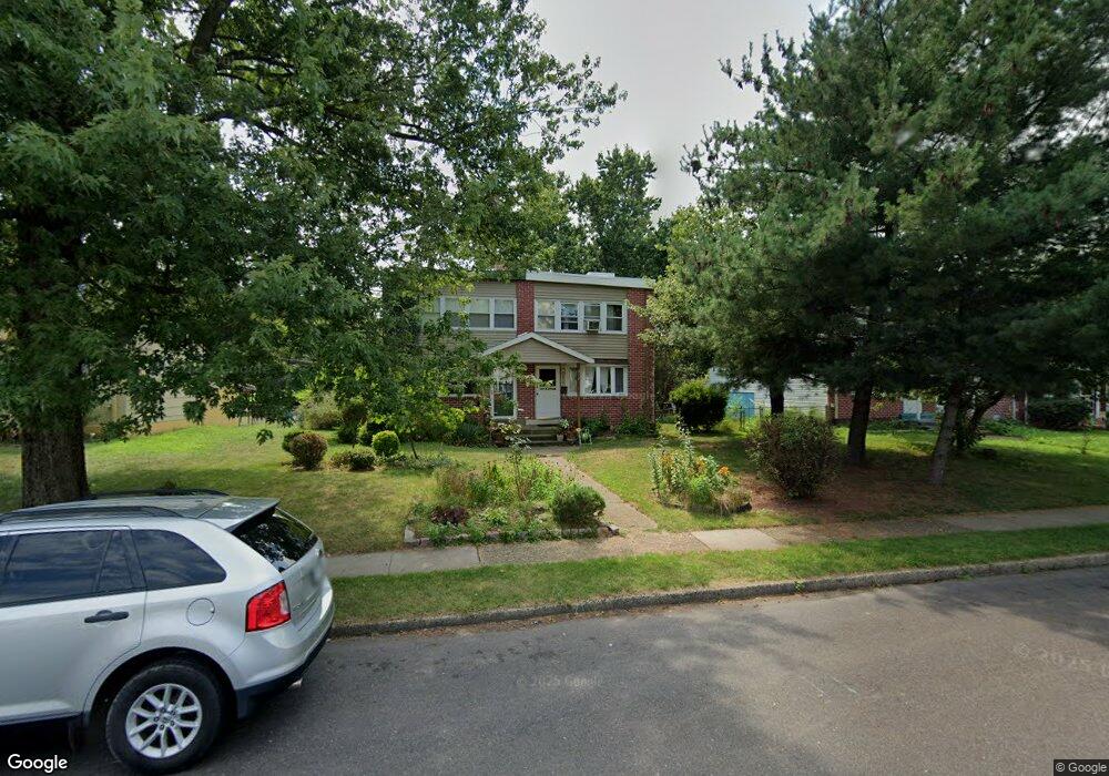 852 Wedgewood Dr, Lansdale, PA 19446 - photo 1