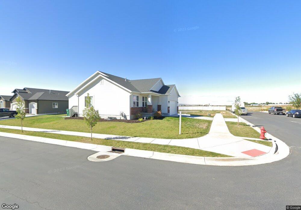 2593 W Sunburst Dr, Layton, UT 84041 - photo 1