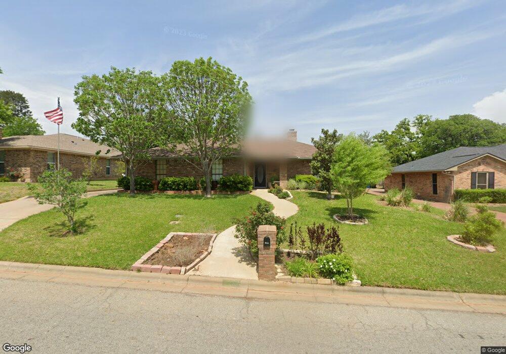 2205 Highland Park Dr, Denison, TX 75020 - photo 1