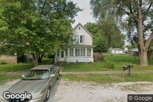 221 N Joynt St, Latham, IL 62543