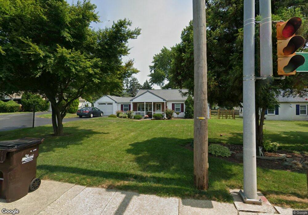 960 S Trooper Rd, Norristown, PA 19403 - photo 1