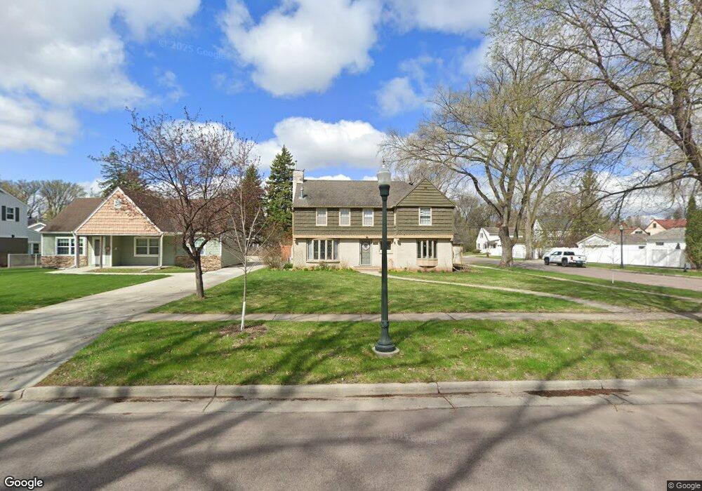 1601 8th St S, Fargo, ND 58103 - photo 1