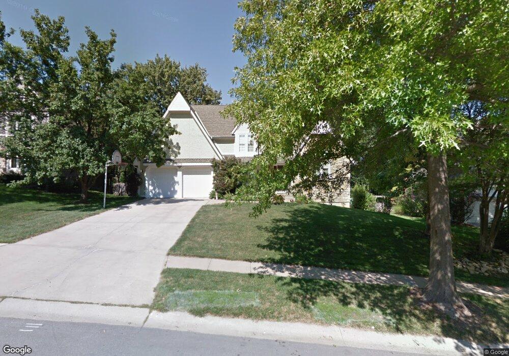 14402 W 83rd Place, Lenexa, KS 66215 - photo 1