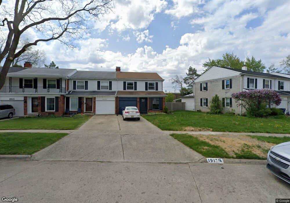 1917 Laurel Oak Dr, Flint, MI 48507 - photo 1