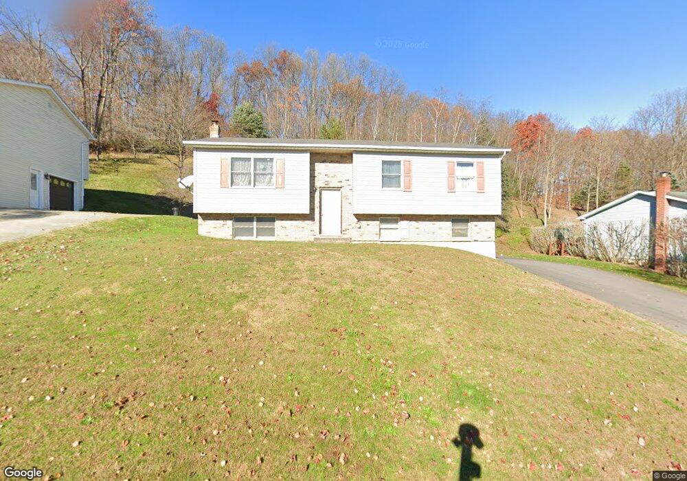 8 Overlook Rd, Nanticoke, PA 18634 - photo 1