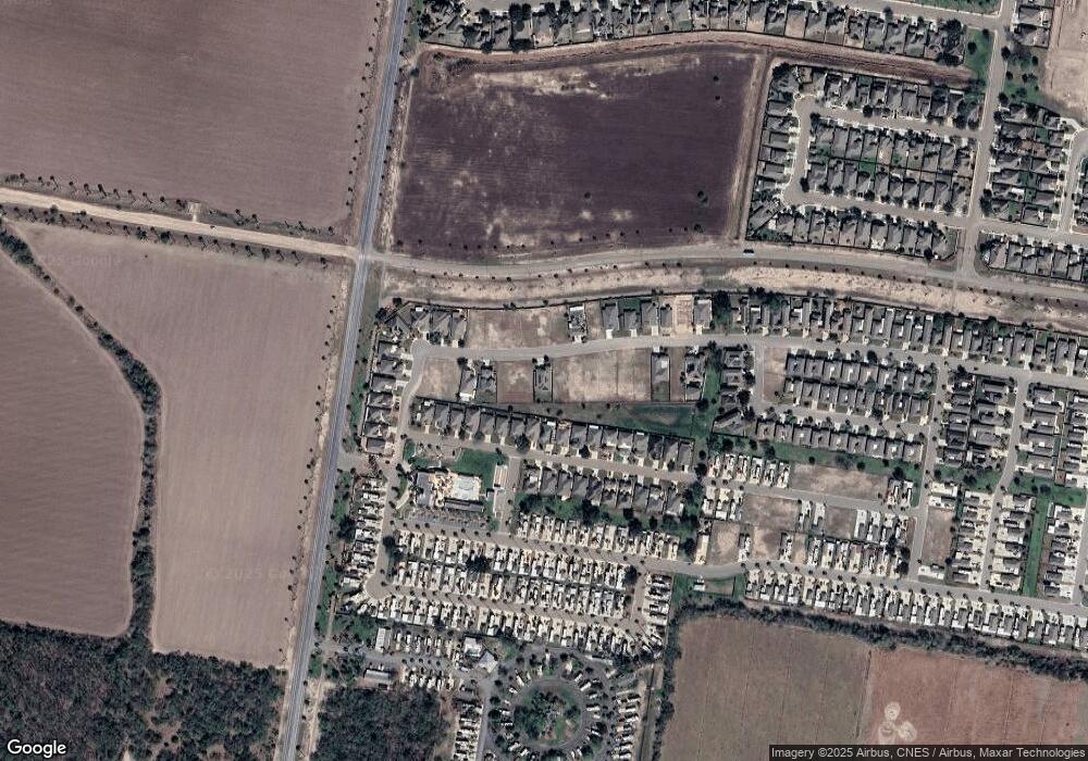 4007 Hummingbird Ln, Mission, TX 78572 - photo 1