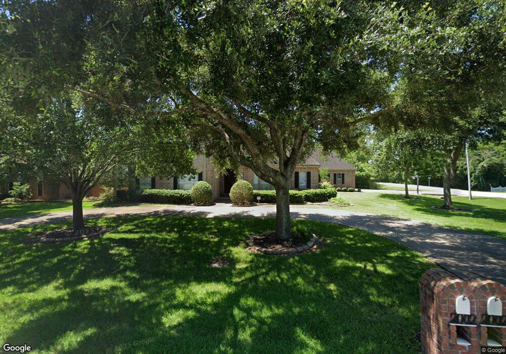 2002 Airline Dr, Friendswood, TX 77546 - photo 1