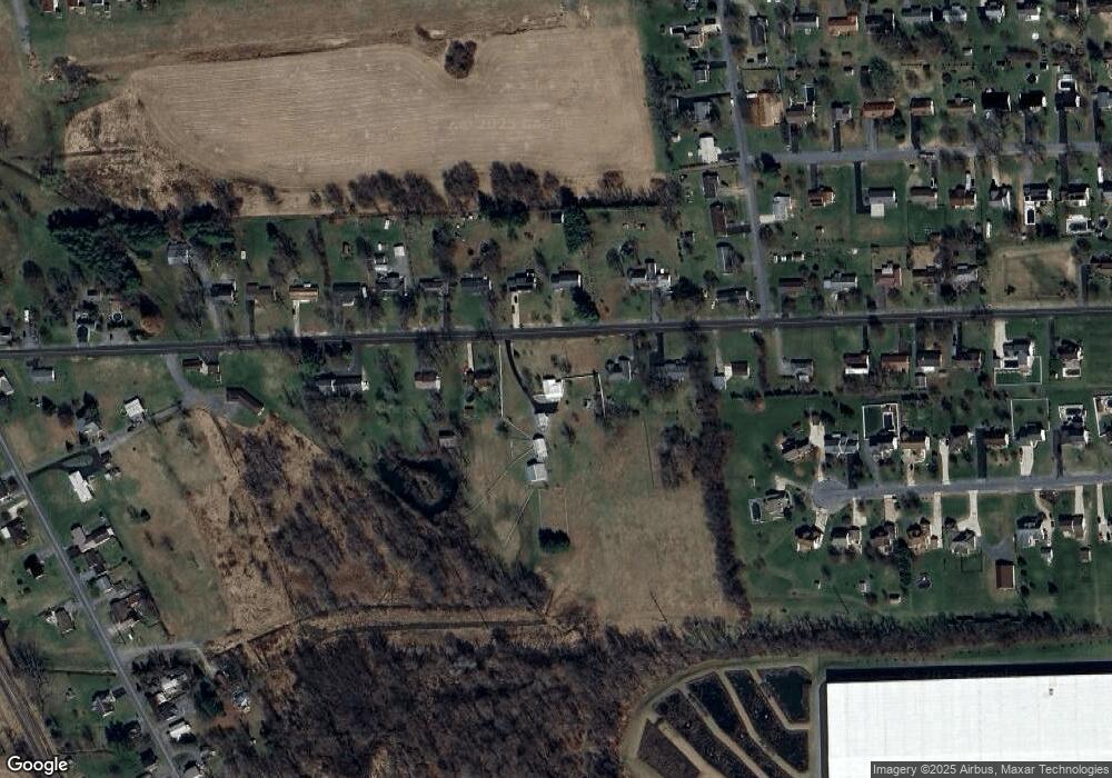 606 Fisher Dr, Watsontown, PA 17777 - photo 1