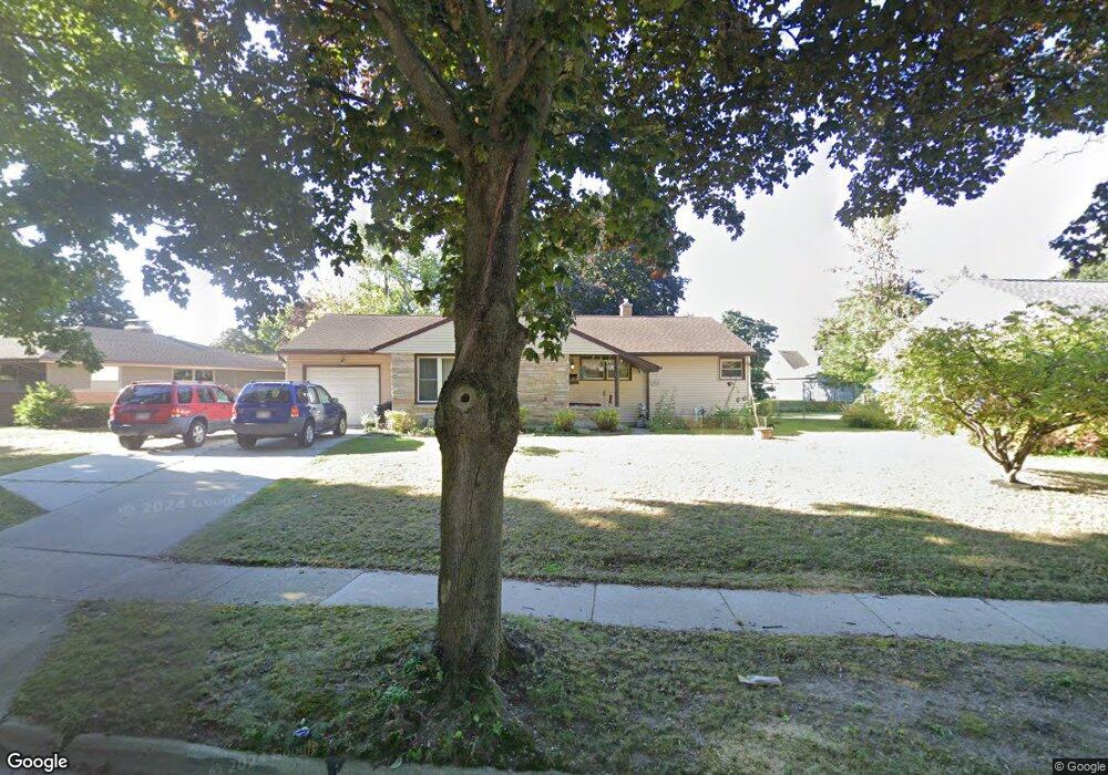 2015 Rheaume Rd, Manitowoc, WI 54220 - photo 1