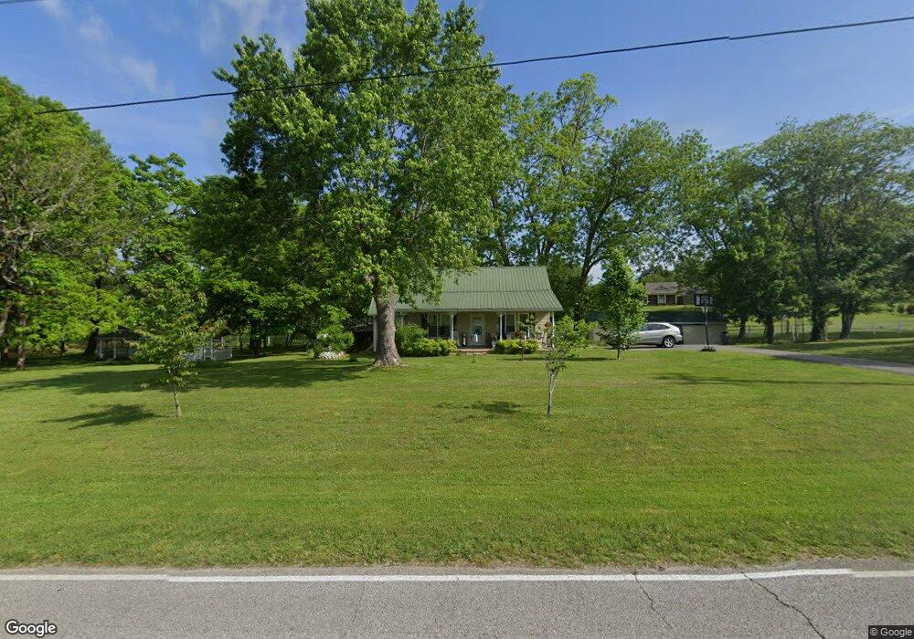 744 Shelbyville Rd, McMinnville, TN 37110 - photo 1