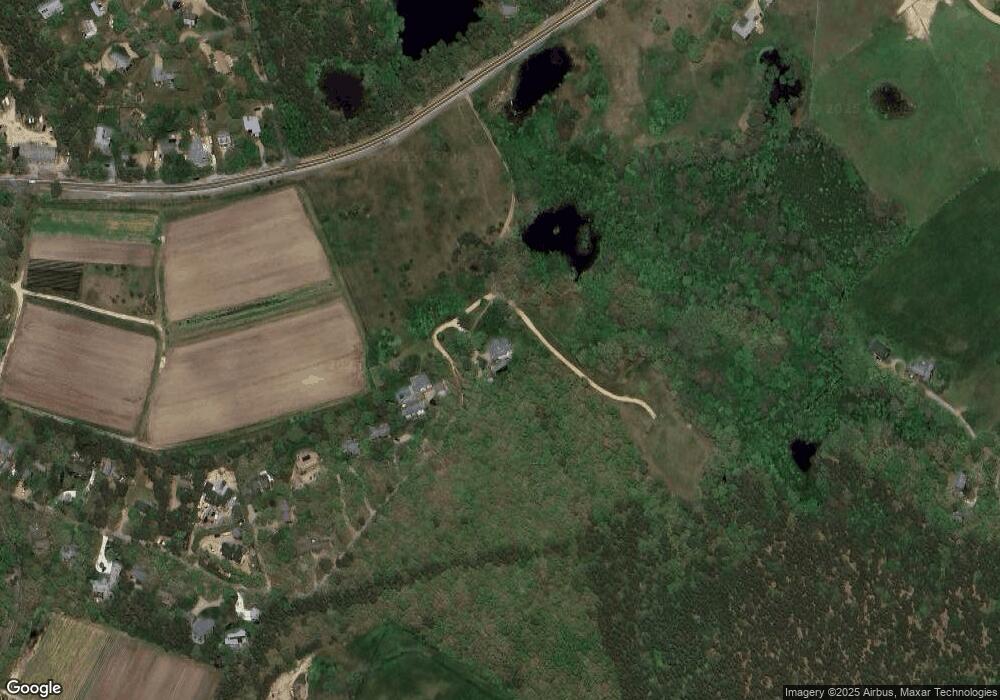 31 and 33 Llewellyn Way, Edgartown, MA 02539 - photo 1