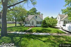 1022 Denver St, Waterloo, IA 50702
