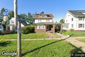 129 20th St NE, Cedar Rapids, IA 52402