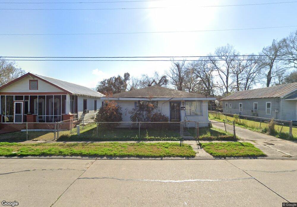 528 E Pershing St, New Iberia, LA 70560 - photo 1