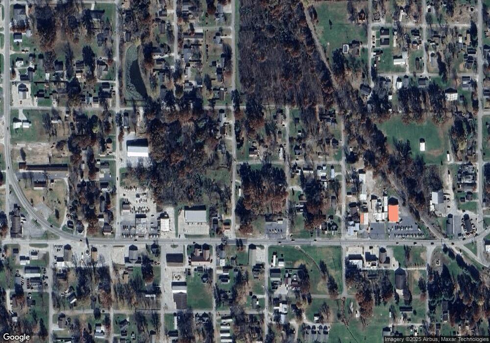 878 B St NW, Linton, IN 47441 - photo 1