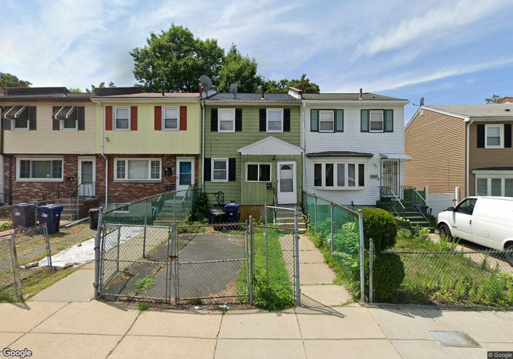 69 Jacob St, Dorchester Center, MA 02124 - photo 1