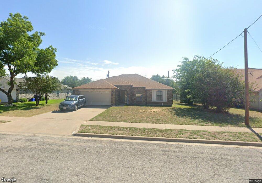 306 Texas St, Copperas Cove, TX 76522 - photo 1