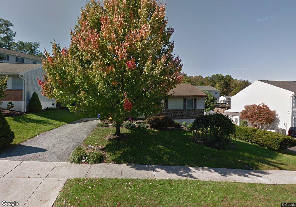 605 Leininger Ave, Mohnton, PA 19540 - photo 1