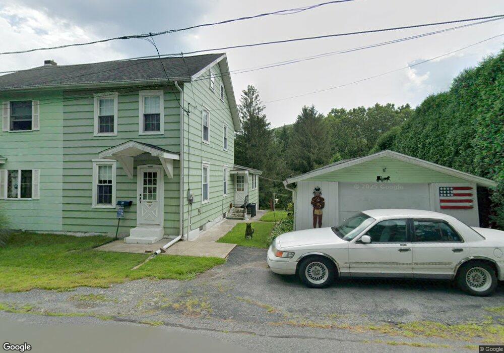 423 Main St, Jim Thorpe, PA 18229 - photo 1