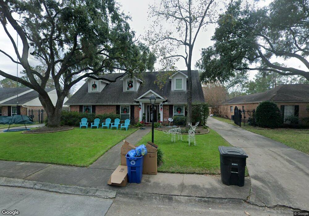 10031 Piping Rock Ln, Houston, TX 77042 - photo 1