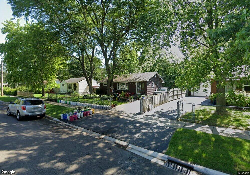 1913 Delaware Rd unit 1, Waukegan, IL 60087 - photo 1