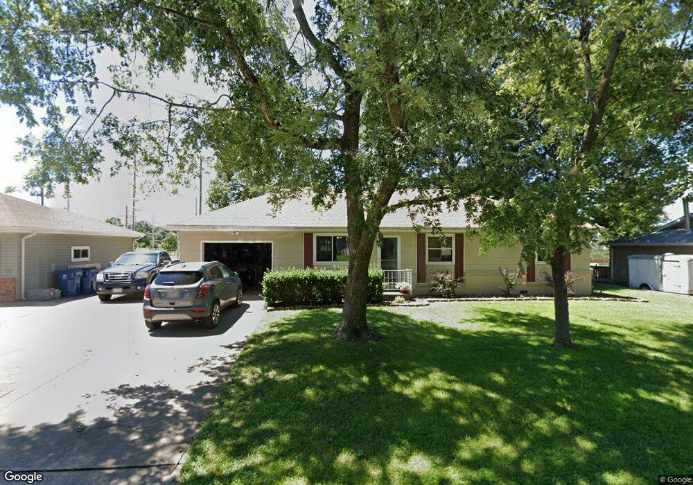 715 Frank St, Nixa, MO 65714 - photo 1