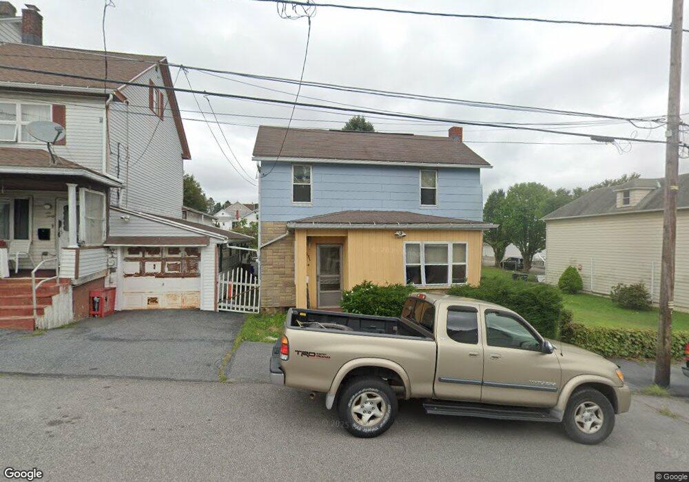 631 Garfield St, Hazleton, PA 18201 - photo 1