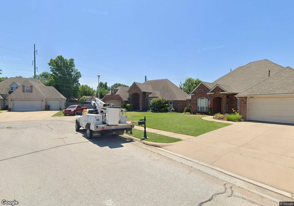 1419 W Charleston Place, Broken Arrow, OK 74011 - photo 1