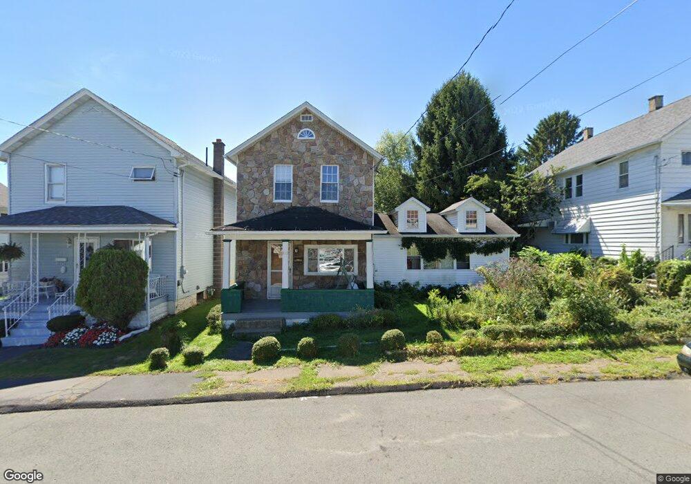 413 W Taylor St, Taylor, PA 18517 - photo 1