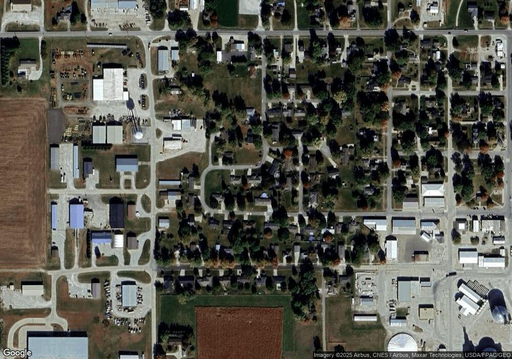 206 3rd St, Sully, IA 50251 - photo 1