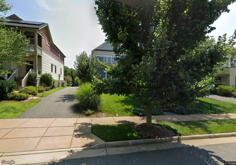 939 Lochlyn Hill Ln, Charlottesville, VA 22901 - photo 1