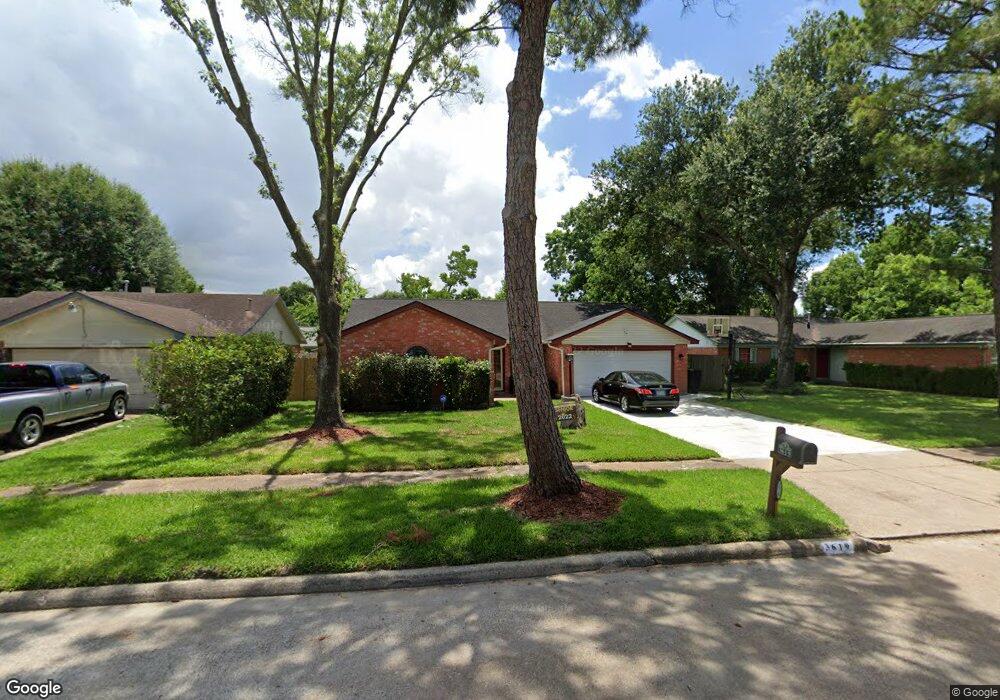 3619 Pine Ridge Ln, Houston, TX 77088 - photo 1