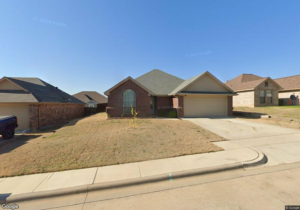1250 Newcastle Dr, Weatherford, TX 76086 - photo 1