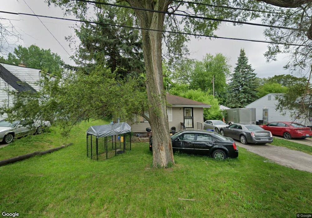 1207 W Kurtz Ave, Flint, MI 48505 - photo 1