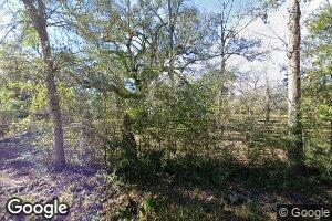 5271 Levee St, Pearlington, MS 39572