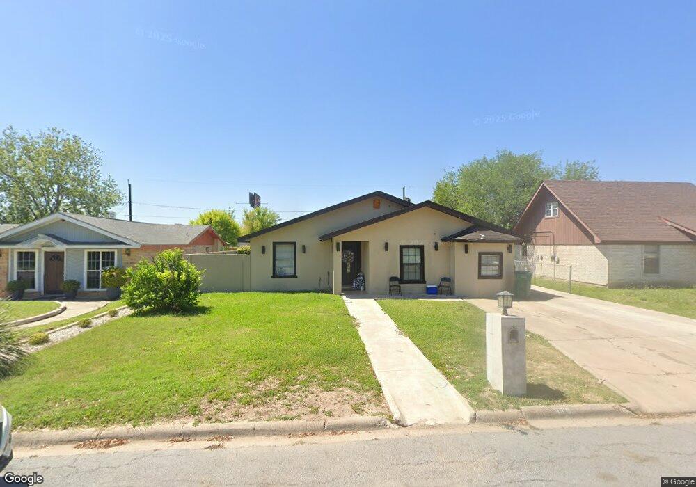 918 E Kathy St, Pharr, TX 78577 - photo 1