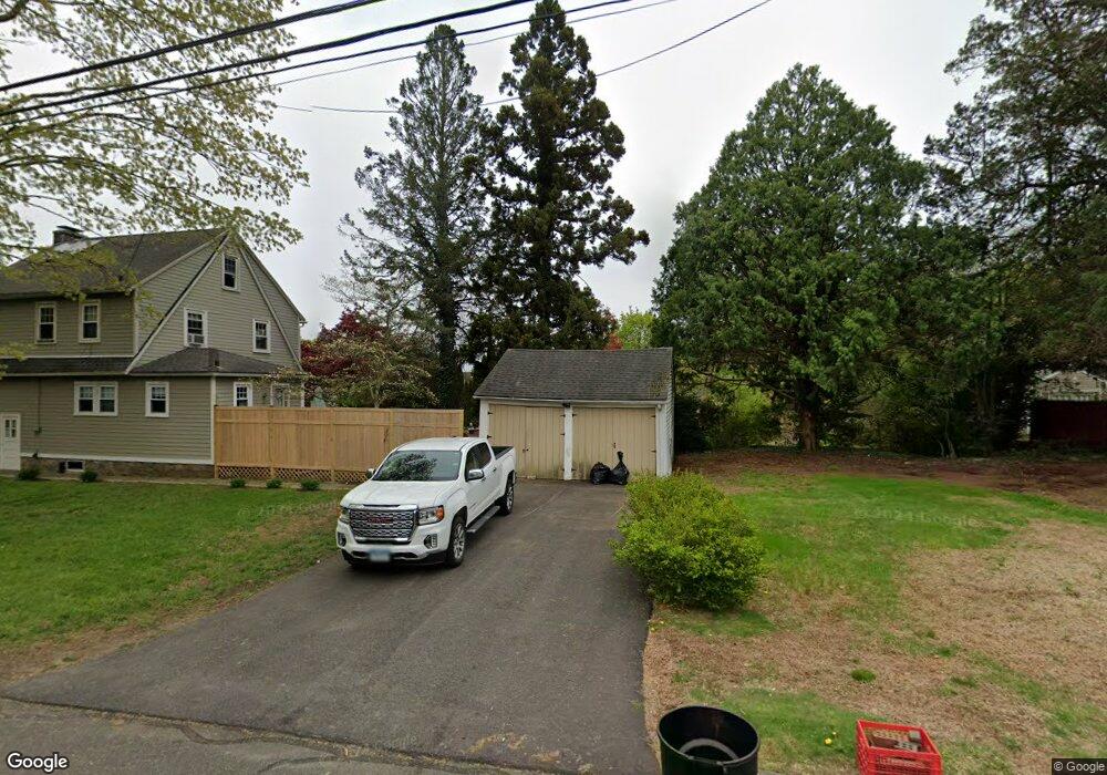 185 Cutspring Rd, Stratford, CT 06614 - photo 1