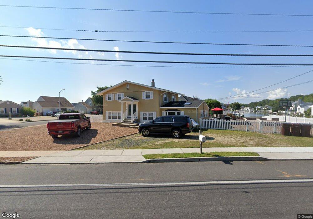 70 Veeder Ln, Bayville, NJ 08721 - photo 1