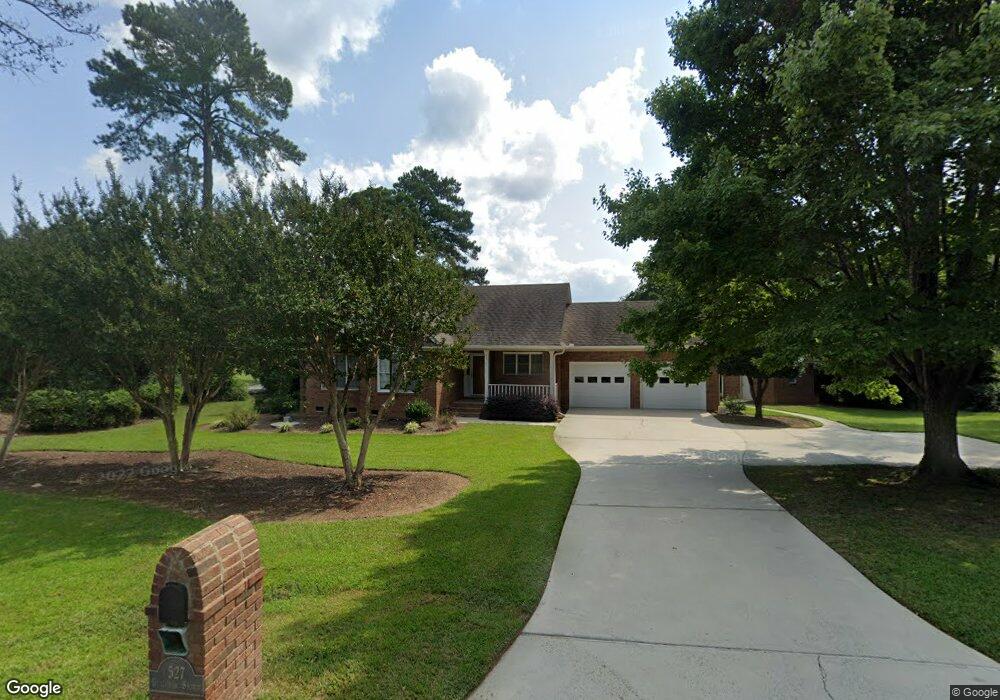 527 Dutchman Shores Cir, Chapin, SC 29036 - photo 1